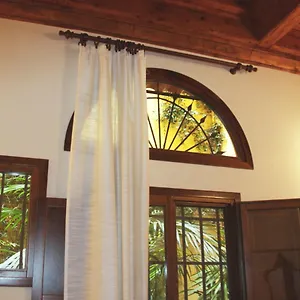 casa-del-vescovo-florence-50124.it-tuscanyhotel.com/
